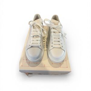 Alexander McQueen Cream Lace-Up Sneakers